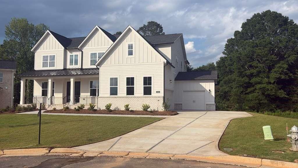 5365 Travers Ln - Photo 3 of 50