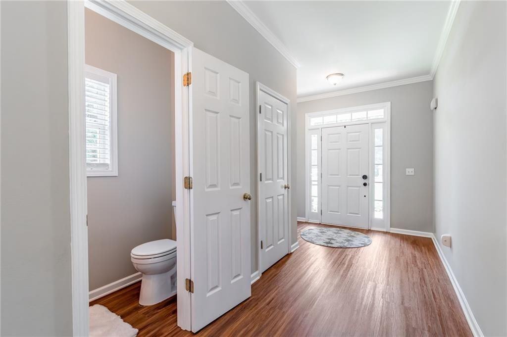 134 Lexington Parke Dr - Photo 5 of 50
