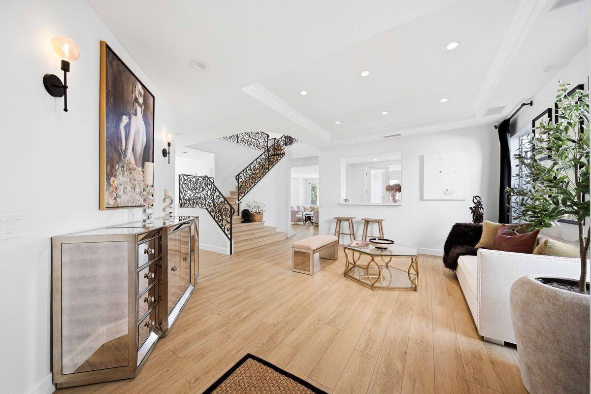 33 Coastal Oak - Photo 4 of 49