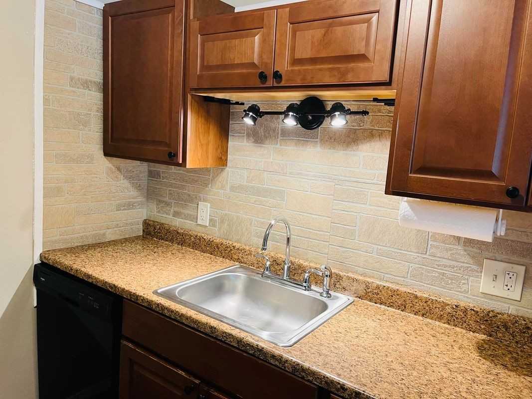 45C Constitution Dr - Photo 5 of 26