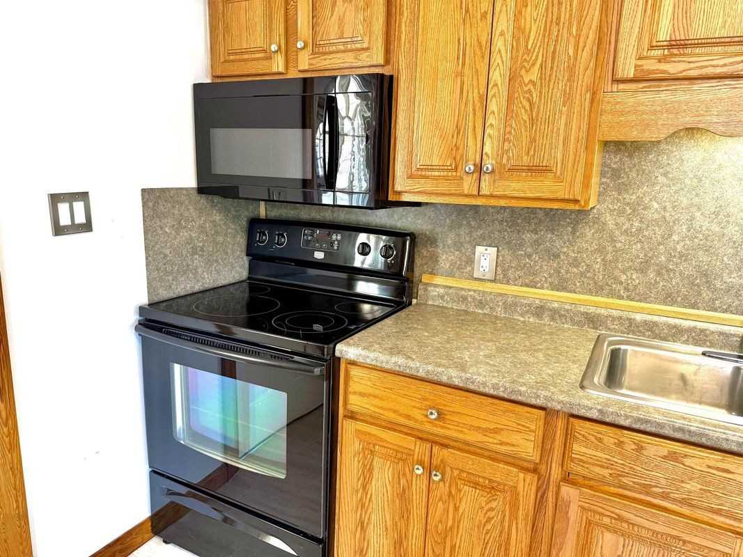 306 Mcgregor St ##2 - Photo 5 of 34