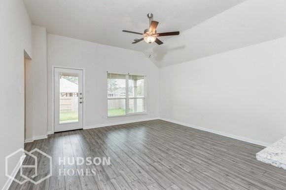 11971 Sunshine Park Dr N - Photo 3 of 13