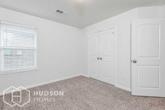 11971 Sunshine Park Dr N - Photo 5 of 13