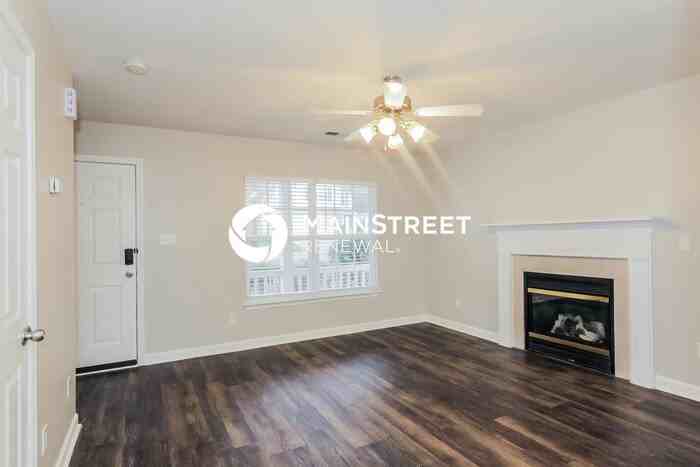 7616 Lady Liberty Ln - Photo 6 of 17