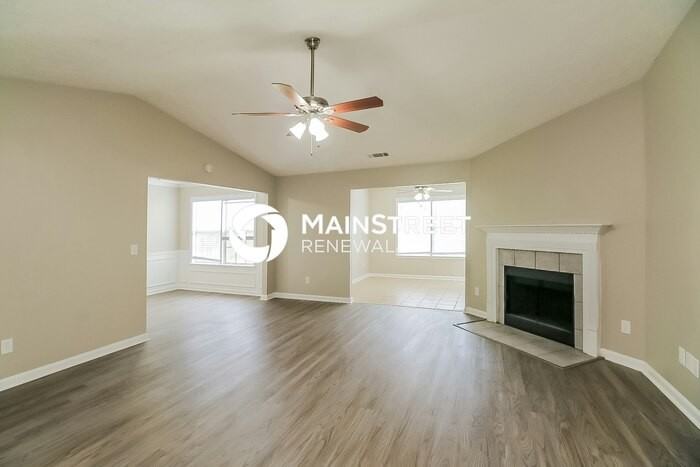 186 Whistle Way - Photo 3 of 16