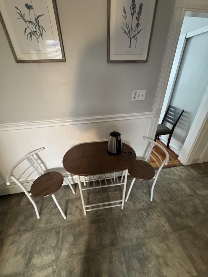 448 Hanover St #302 - Photo 4 of 18