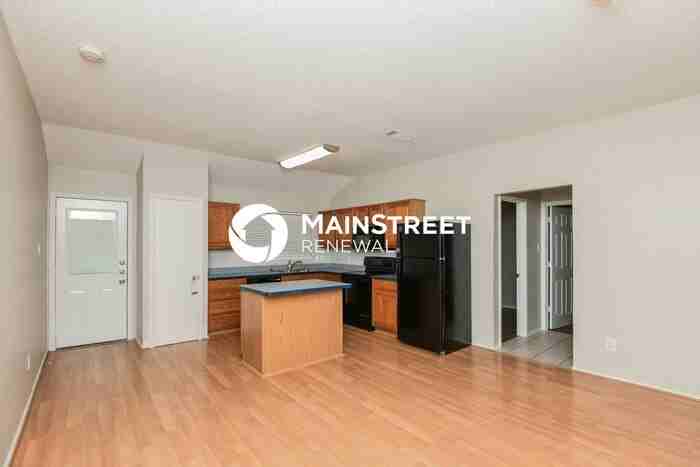 7721 Liz Ln - Photo 7 of 16