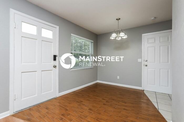 470 Sunnyview Cir - Photo 5 of 16