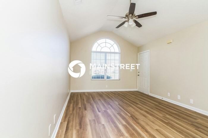 2755 Painted Pony Dr - Photo 3 of 16