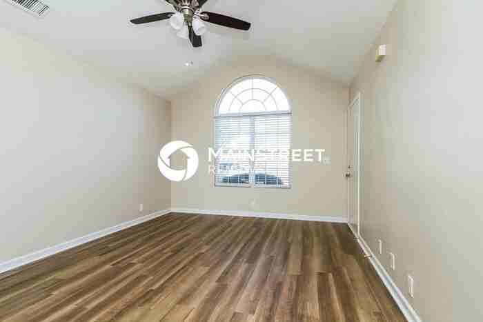 2755 Painted Pony Dr - Photo 4 of 16