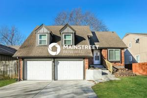 featured image of 2817 Nw 5th St