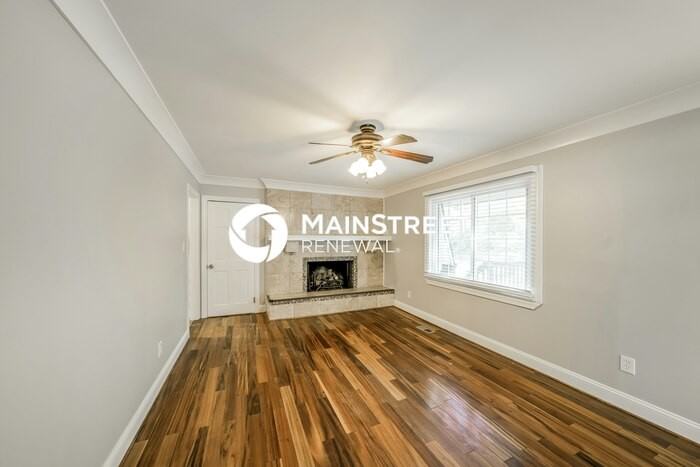 1460 Cross Path Dr - Photo 6 of 17