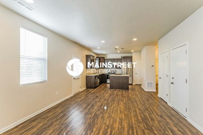 11928 Trottingham Cir - Photo 7 of 18