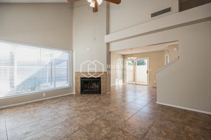 19233 N 5th Pl - Photo 5 of 31