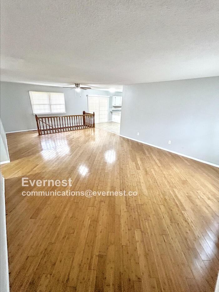 15686 Ninety-Third Avenue - Photo 7 of 23