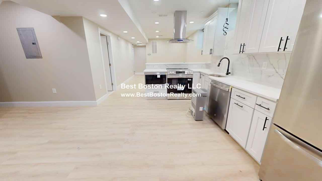 231 Highland Ave #1 - Photo 4 of 30