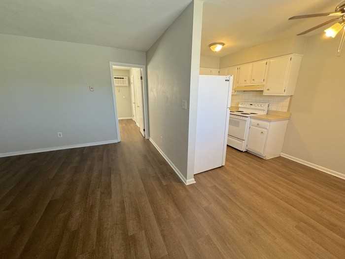 3475 Azalea Garden Rd #10 - Photo 6 of 12