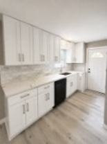 504 E Mason St - Photo 1 of 1