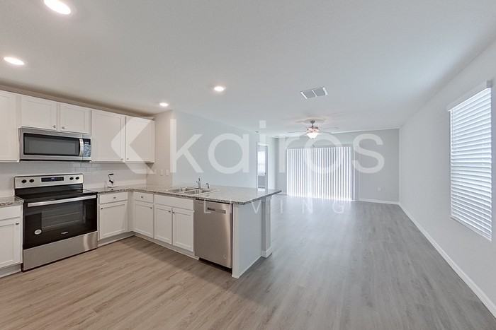 8590 Sw 44th Ct - Photo 5 of 24