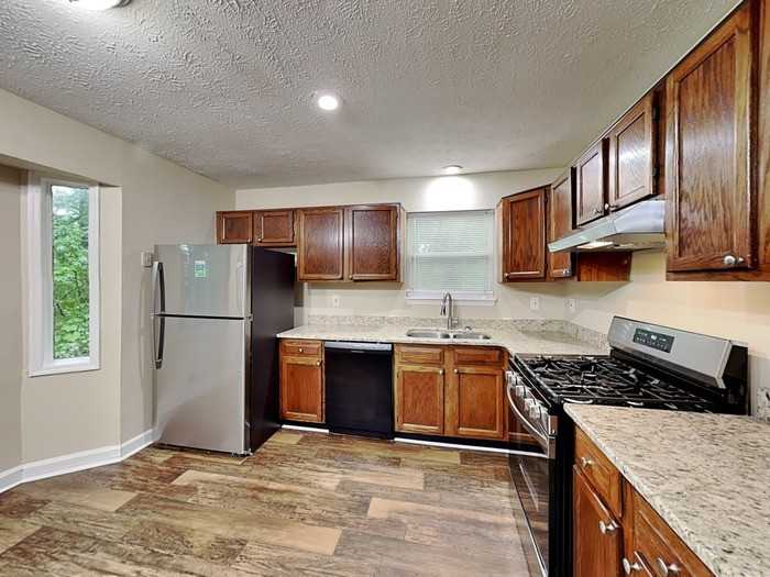 2800 Alexandria Dr Sw - Photo 7 of 21