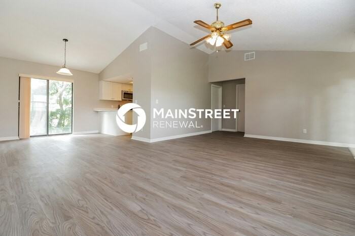 12072 Eldron St - Photo 4 of 16