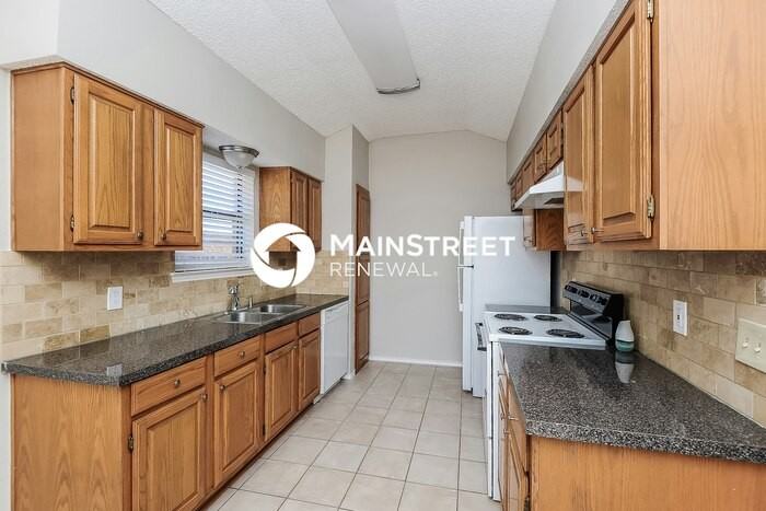 1024 Green Ridge Ter - Photo 6 of 17