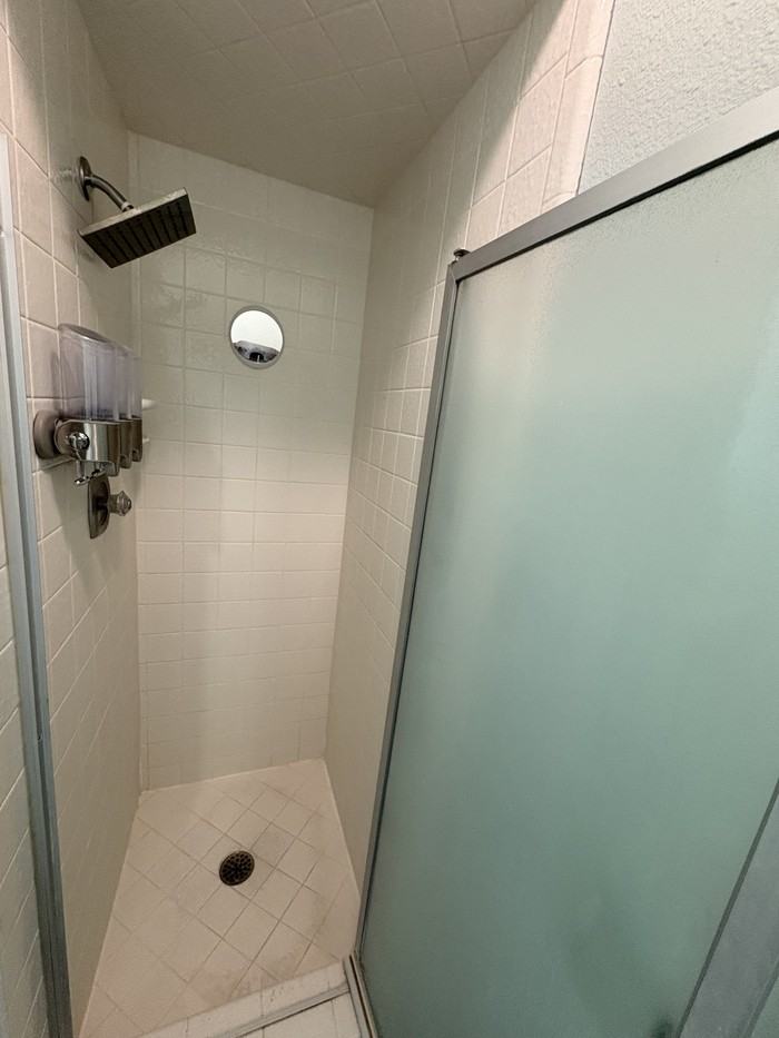 2416 S Elizabeth St #5 - Photo 7 of 11