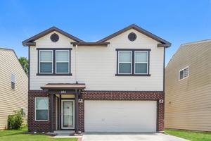 featured image of 251 Bermuda Lakes Dr