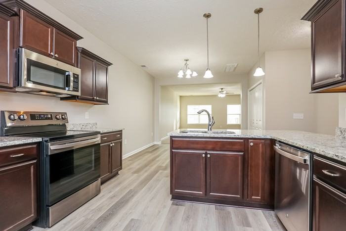 108 Jennifer Pierce Dr - Photo 7 of 13