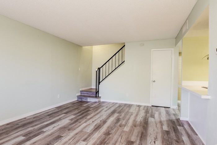 4009 W Palomino Rd - Photo 5 of 14