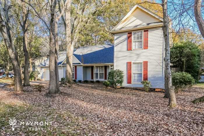 200 E Shefford St - Photo 4 of 13
