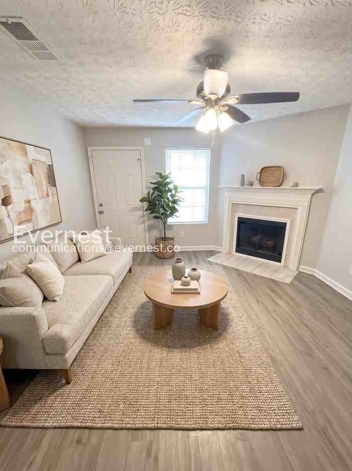 9471 Bogey Ct - Photo 3 of 24