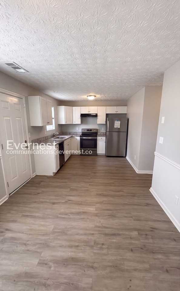 9471 Bogey Ct - Photo 5 of 24