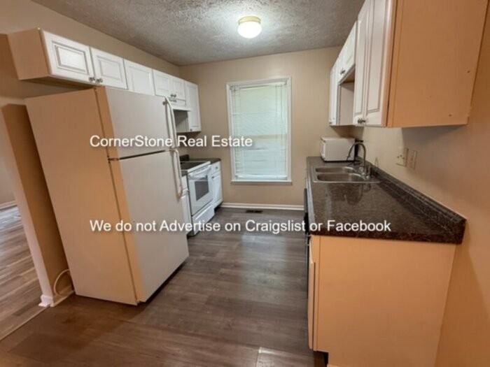 629 Torhunta Dr - Photo 4 of 13