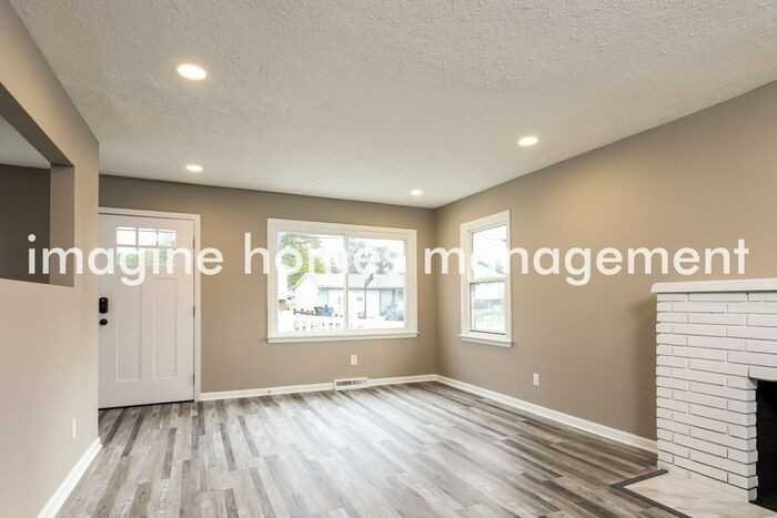 7485 Southland Dr - Photo 6 of 16