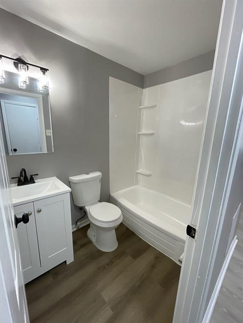 2699 W Garrison Ave #301 - Photo 3 of 5
