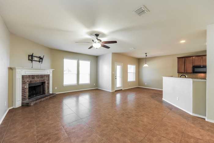 3532 Irish Creek Rd - Photo 4 of 20