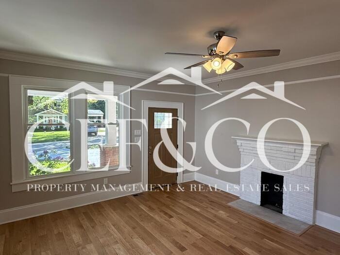 717 Connecticut Ave - Photo 3 of 25