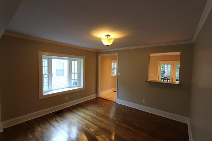 1000 Beverly Dr - Photo 4 of 16