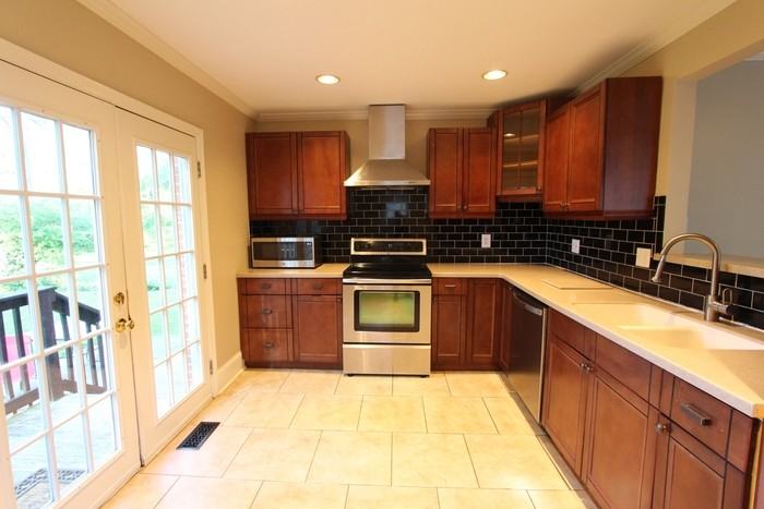 1000 Beverly Dr - Photo 6 of 16