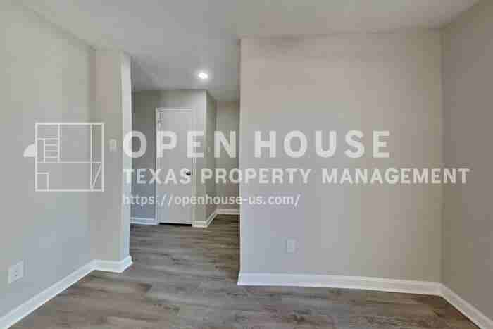2314 Pebbledowne Cir - Photo 5 of 23