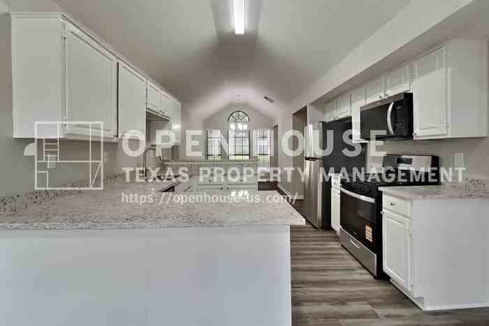 5102 Dobbin Springs Ln - Photo 6 of 20