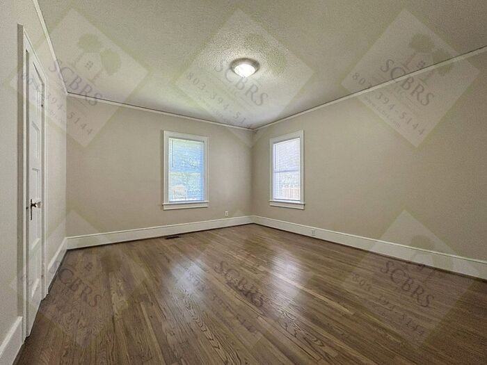 606 Muller Ave - Photo 7 of 10