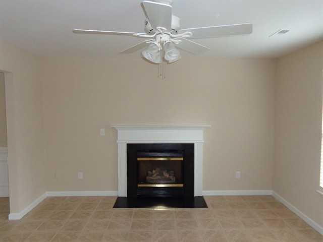 11009 Okeefe Ct - Photo 2 of 15