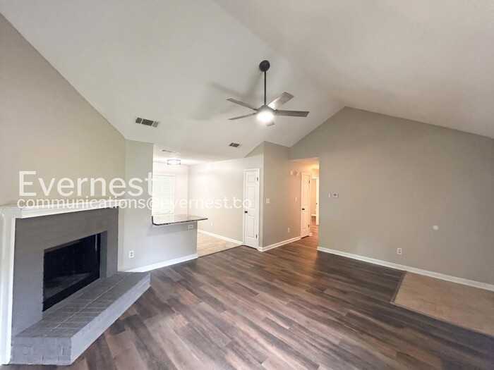 5780 Saranac Ave - Photo 5 of 26
