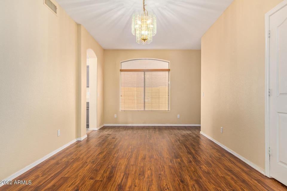 25845 North 47th Place - Photo 7 of 26
