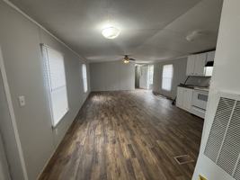 featured image of 1205 W Circle Dr #05