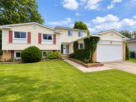 featured image of 2226 Yorktown Dr #NA