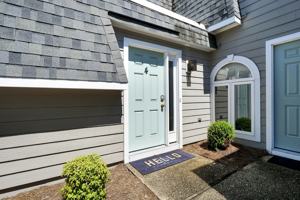 featured image of 6328 Wrightsville Ave #G4