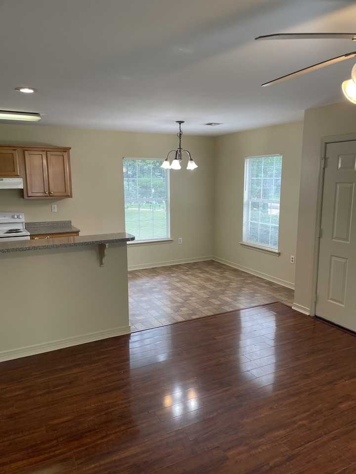 209 W 31st Ave #NA - Photo 5 of 11
